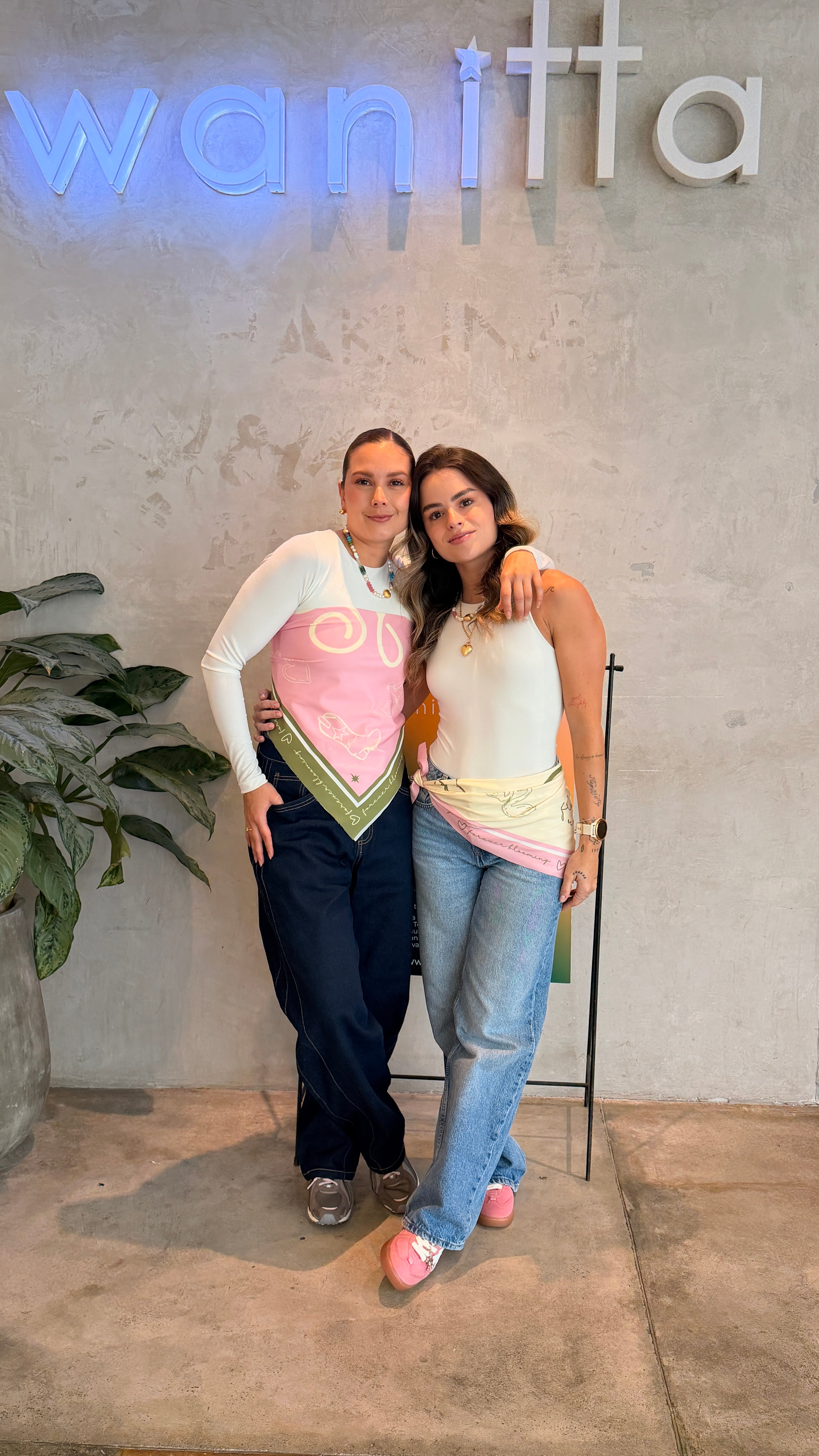 Pañoleta collab Flore x Rox